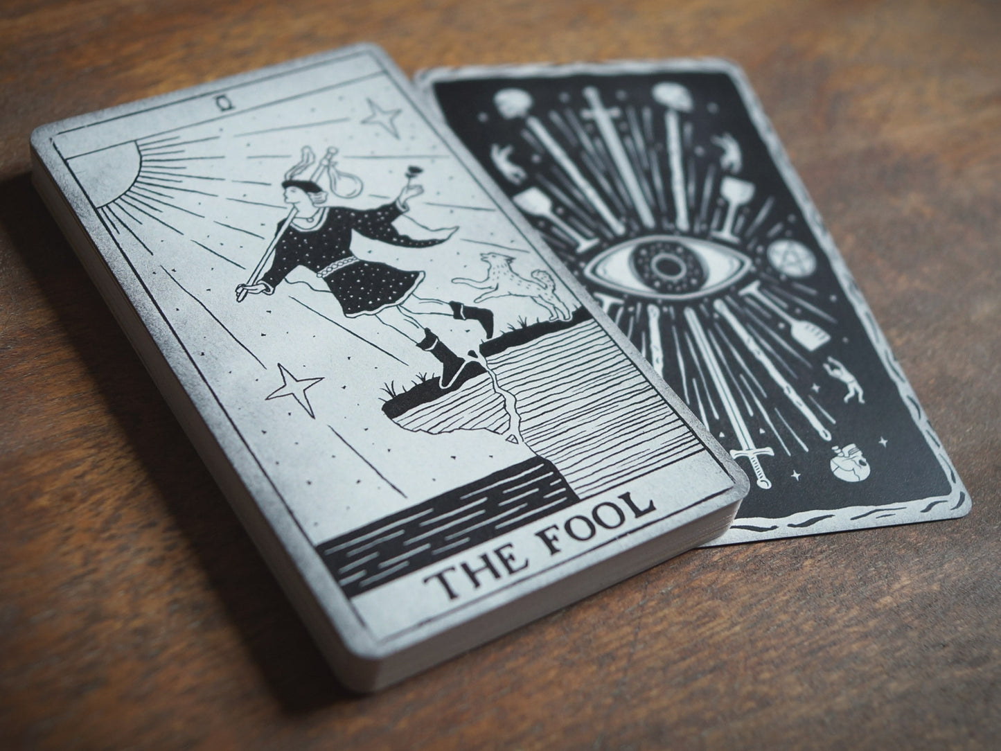 Hydesville Tarot - Howlite