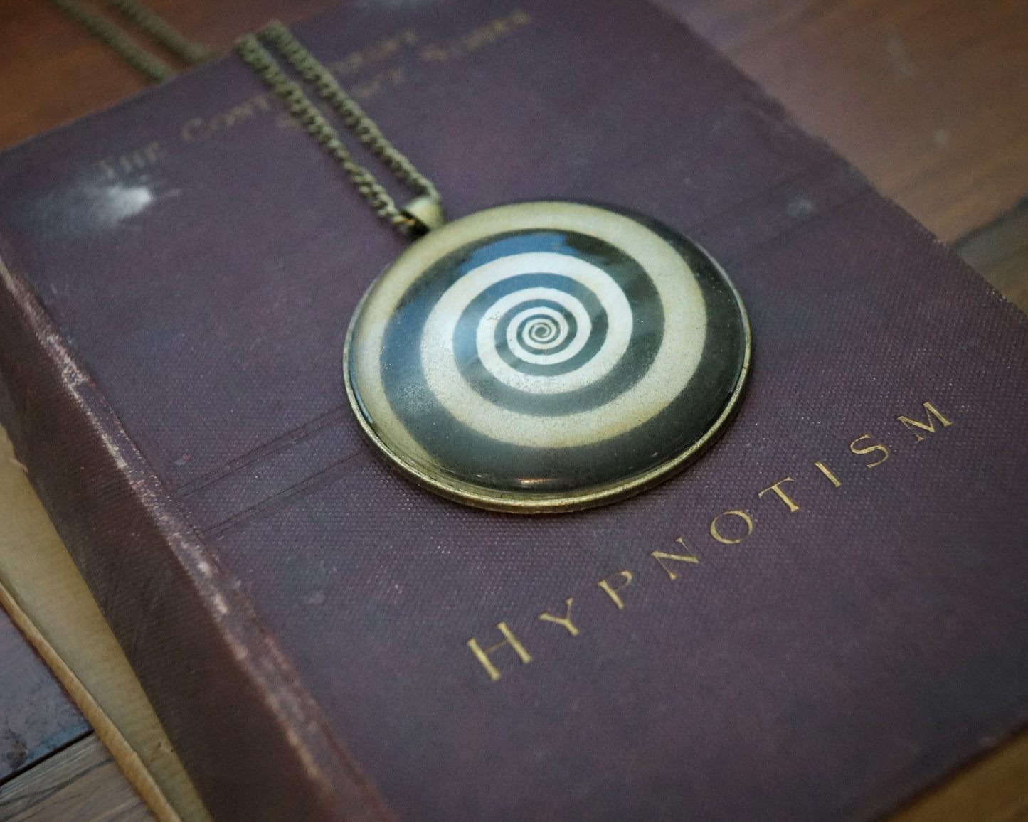 Hypnotic Spiral Pendulum Necklace